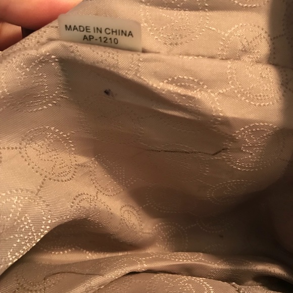 Michael kors authentic purse - Picture 5 of 8